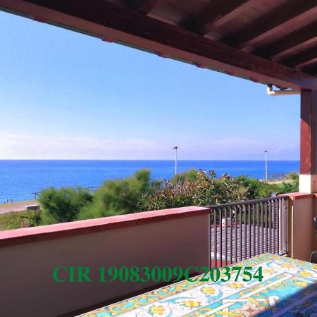 Capo D'Orlando Apartments - Sabbia Bagian luar foto