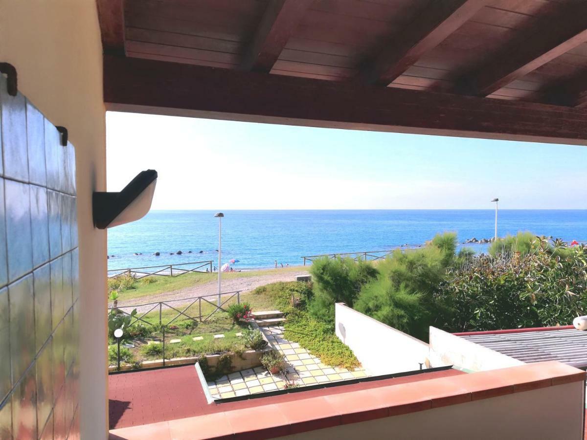 Capo D'Orlando Apartments - Sabbia Bagian luar foto